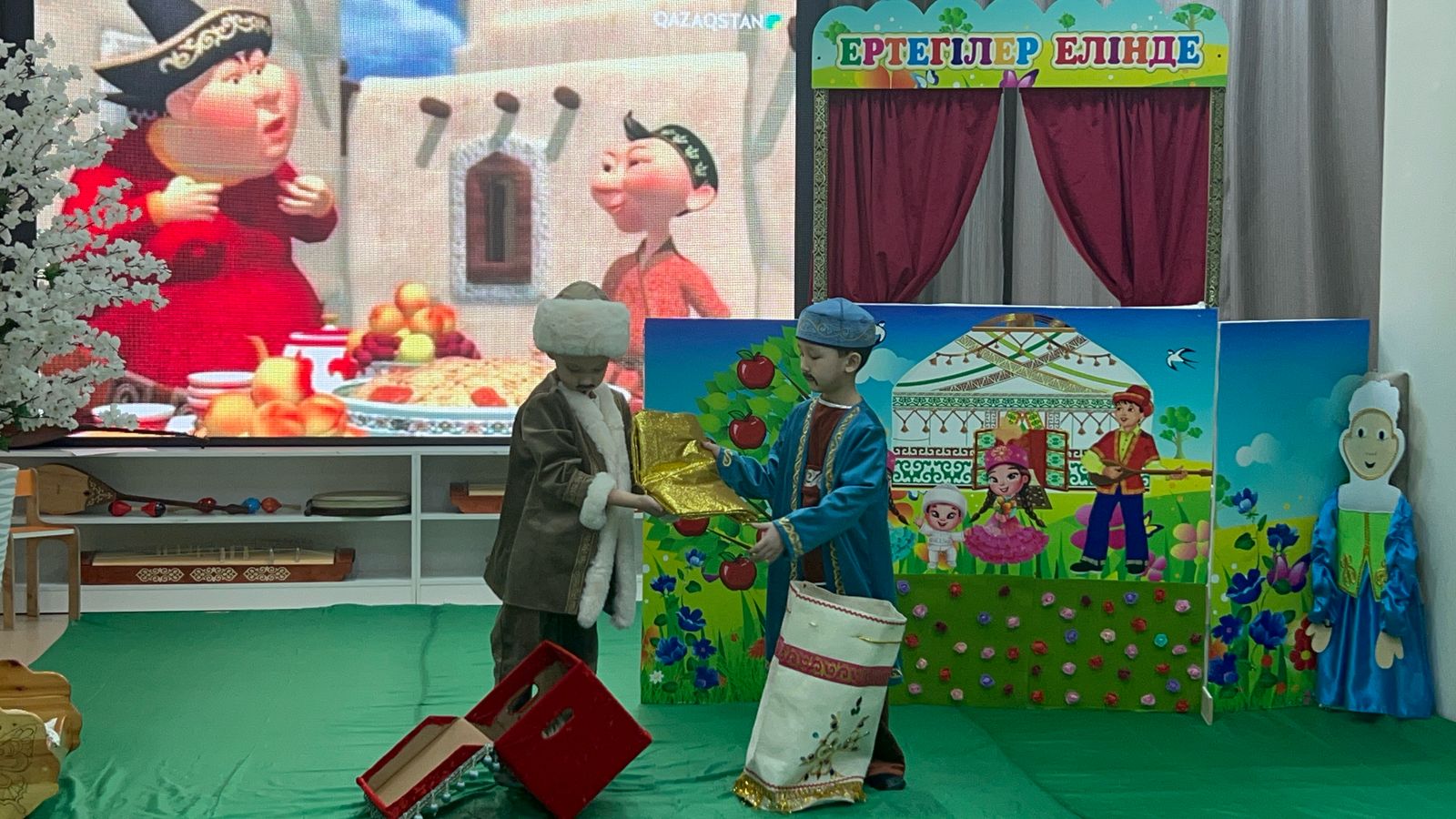 Қазақ тілі маманына арналған әдістемелік фестивалінің он күндігі   "Алдар-Көсе мен Бай"